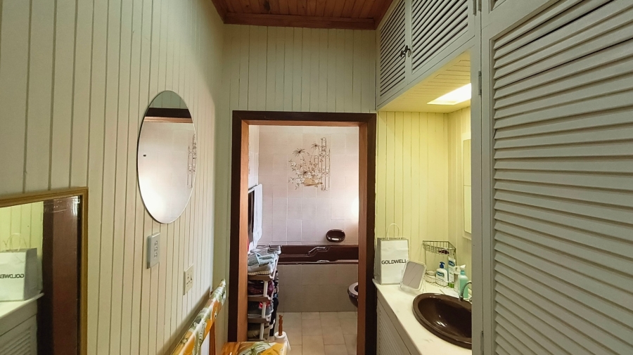 4 Bedroom Property for Sale in Oewersig North West